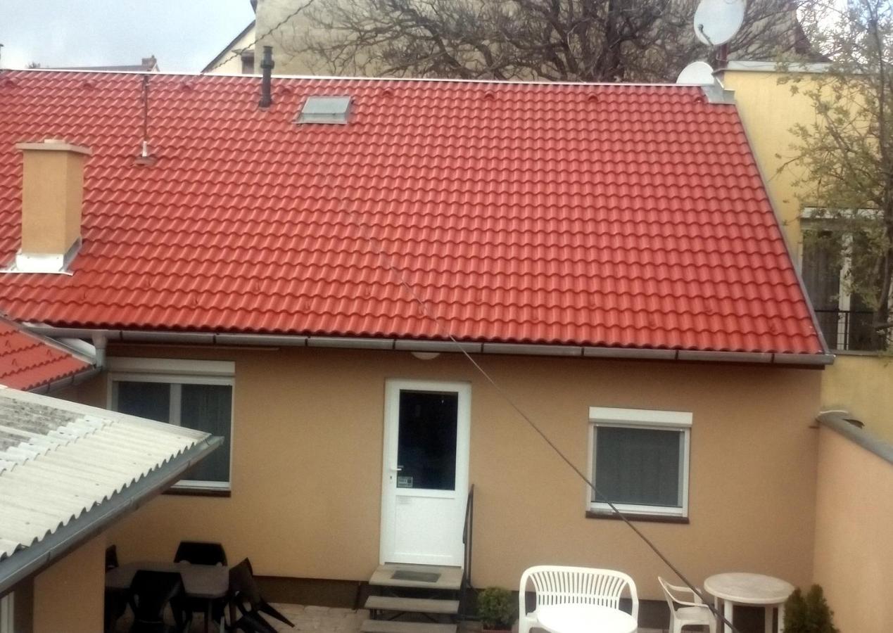Start Apartmanok Pécs Exterior foto