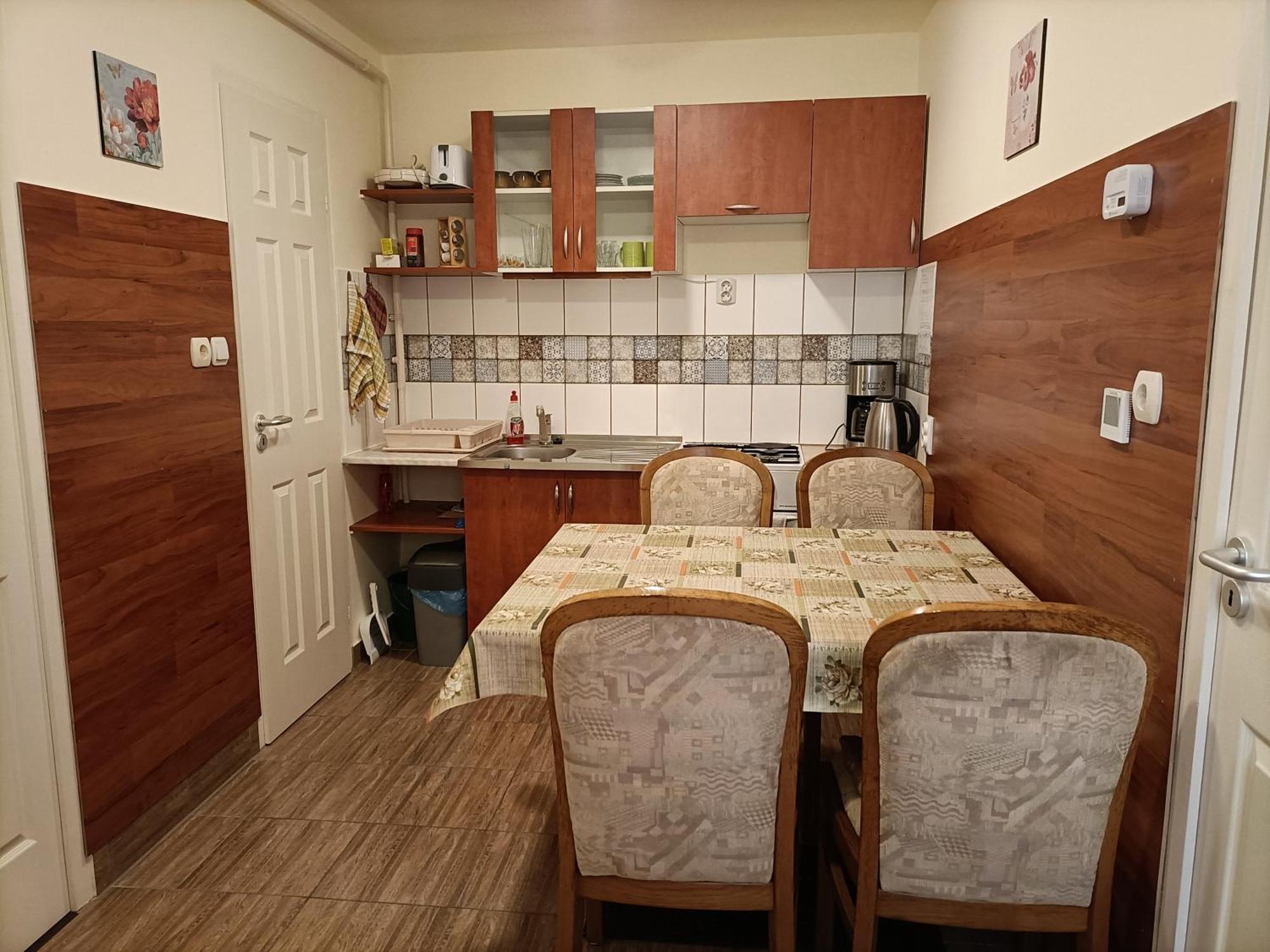 Start Apartmanok Pécs Exterior foto