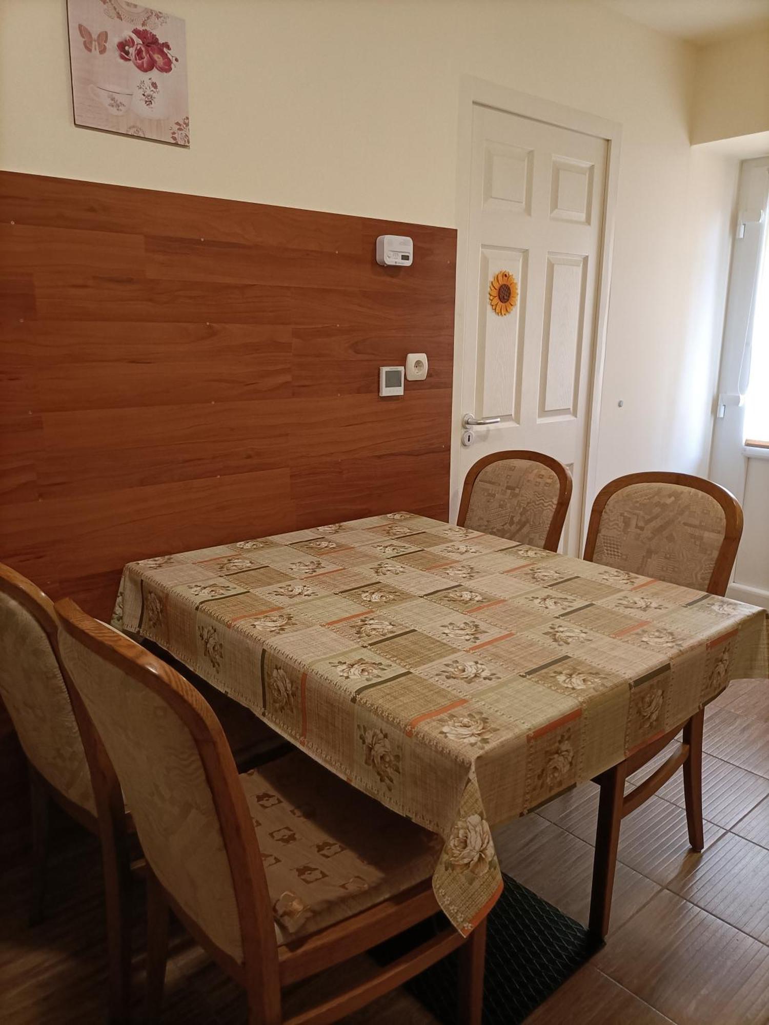 Start Apartmanok Pécs Exterior foto