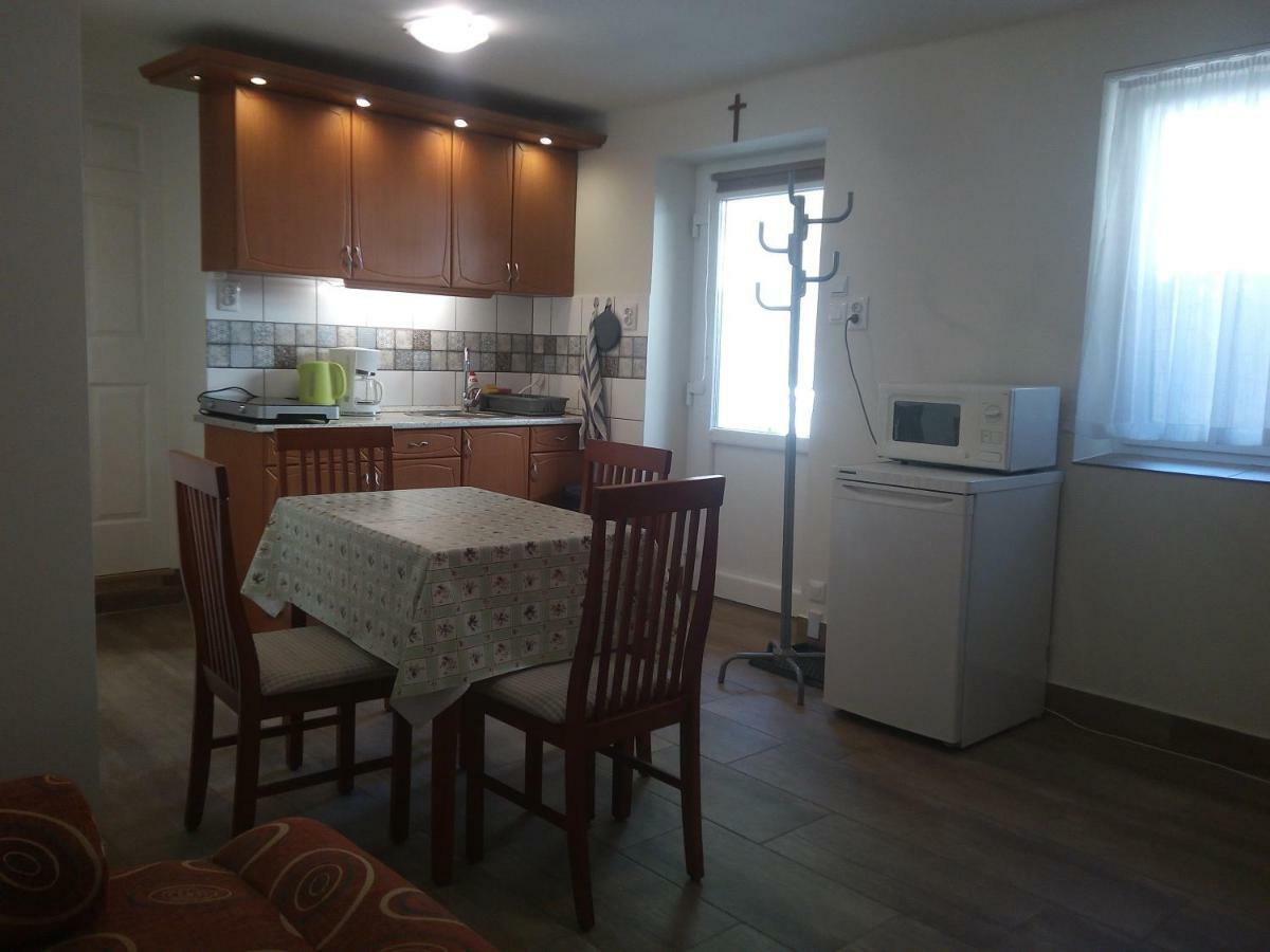 Start Apartmanok Pécs Exterior foto